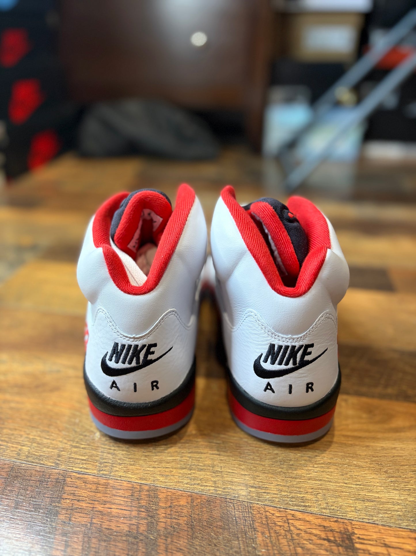 Jordan Retro 5 Fire Red (Brand New/No Box - 10M)