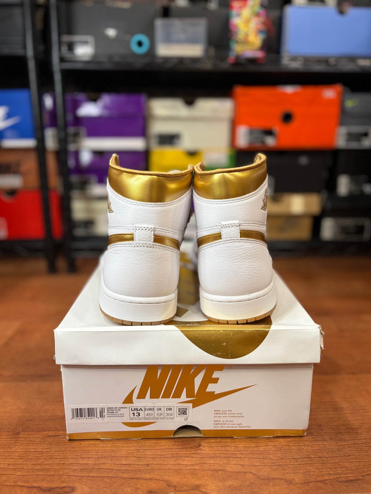 AJ1 Retro Metallic Gold (DS - Size 13W/11.5M)
