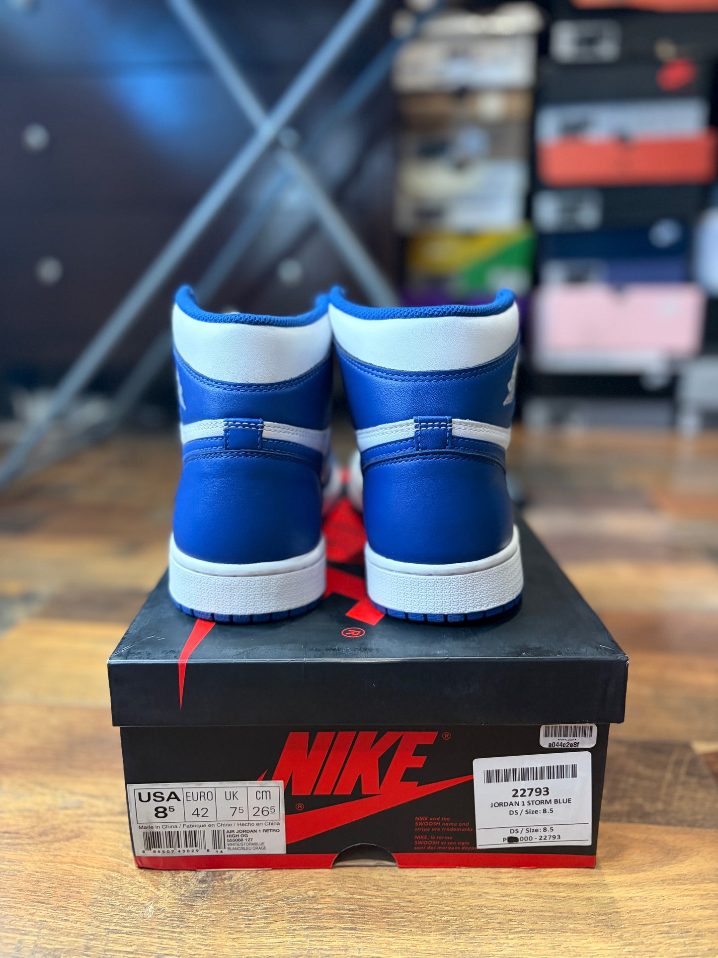 Jordan Retro 1 Storm Blue (Brand New - 8.5M)