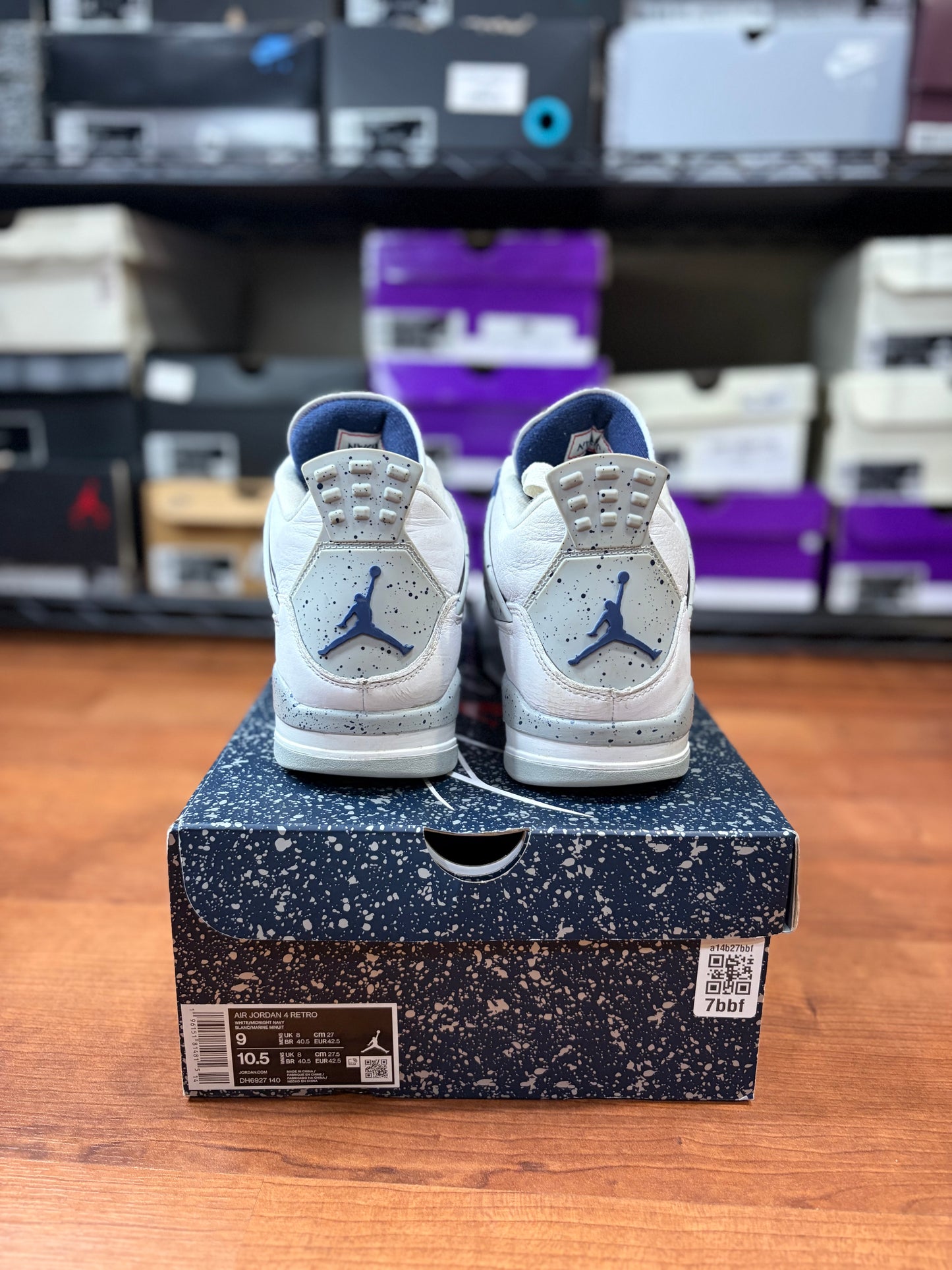 Jordan Retro 4 Midnight Navy (Size 9 Mens)