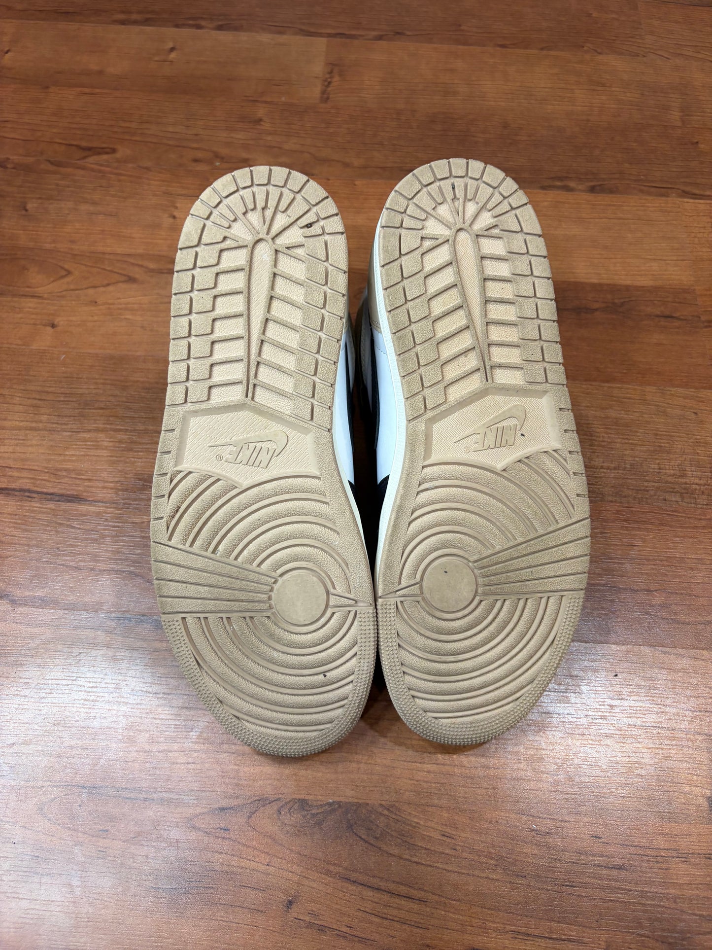 Jordan Retro 1 Latte (Size 12W / 10.5M)