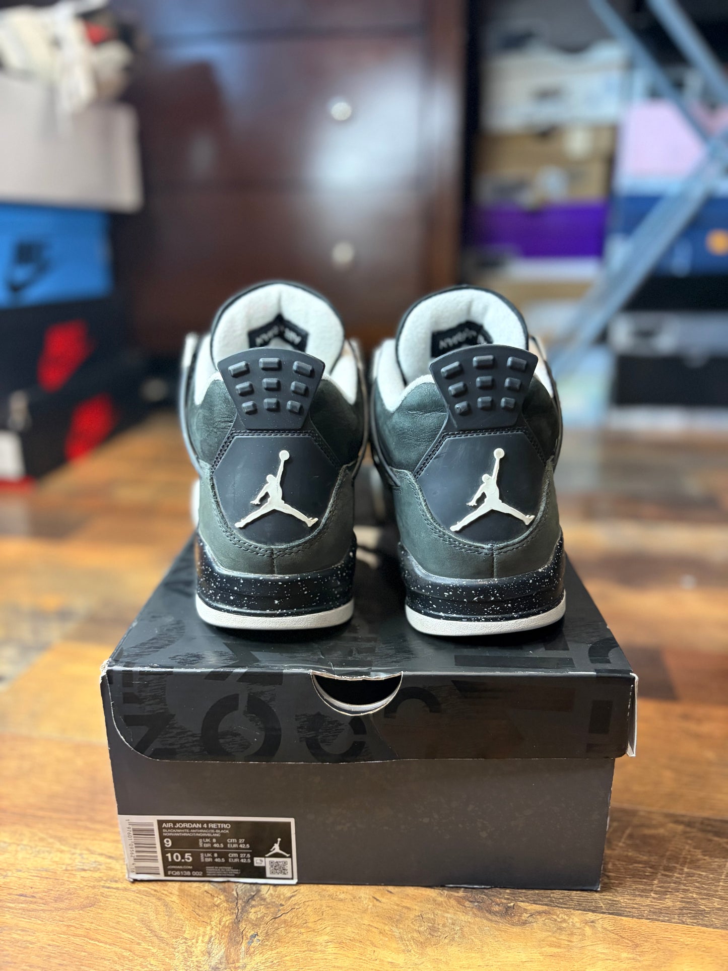 Jordan Retro 4 Fear (Size 9 Mens)