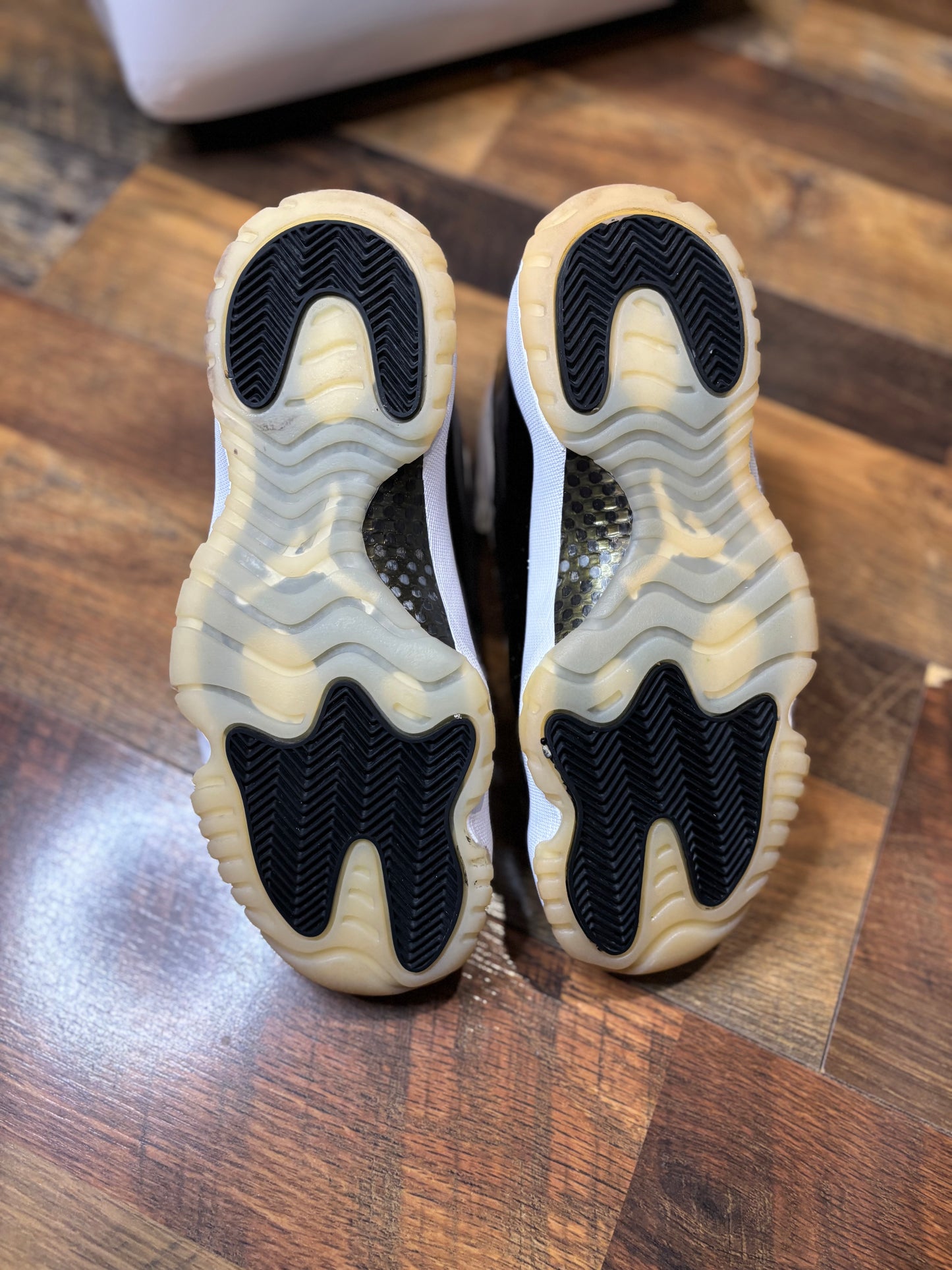 Jordan Retro 11 DMP Gratitude (Size 8.5 Mens)