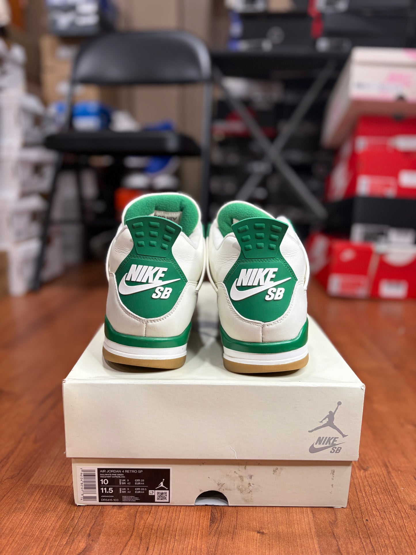Jordan Retro 4 SB Pine Green (Size 10 Mens)