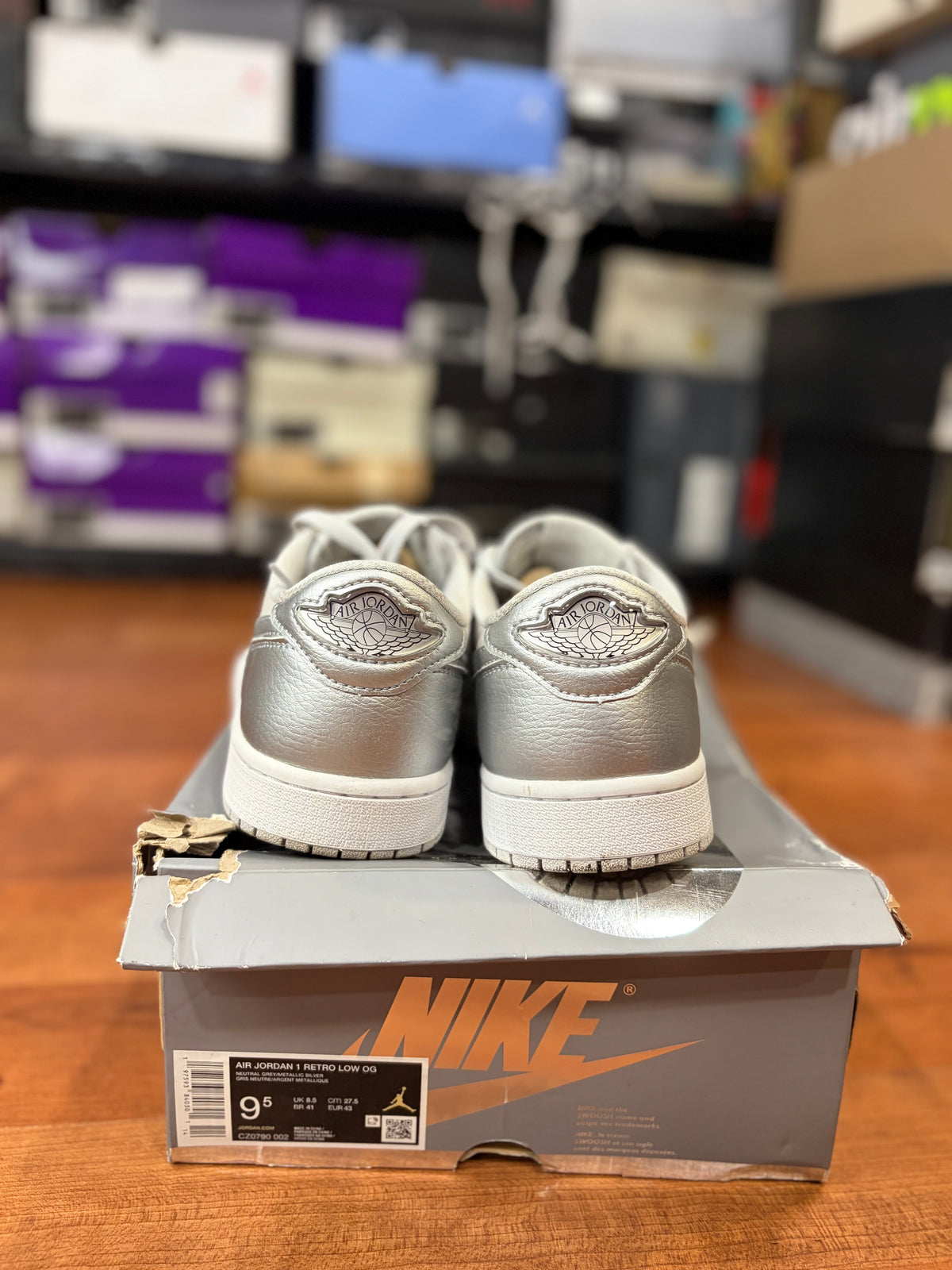 AJ1 Low Retro Metallic Silver (Size 9.5 Mens)