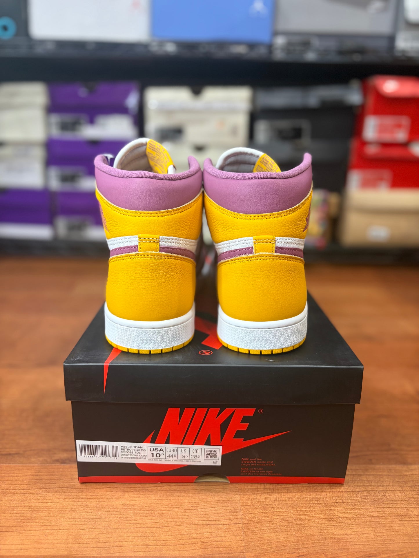 Jordan Retro 1 Brotherhood (Brand New - 10.5M)