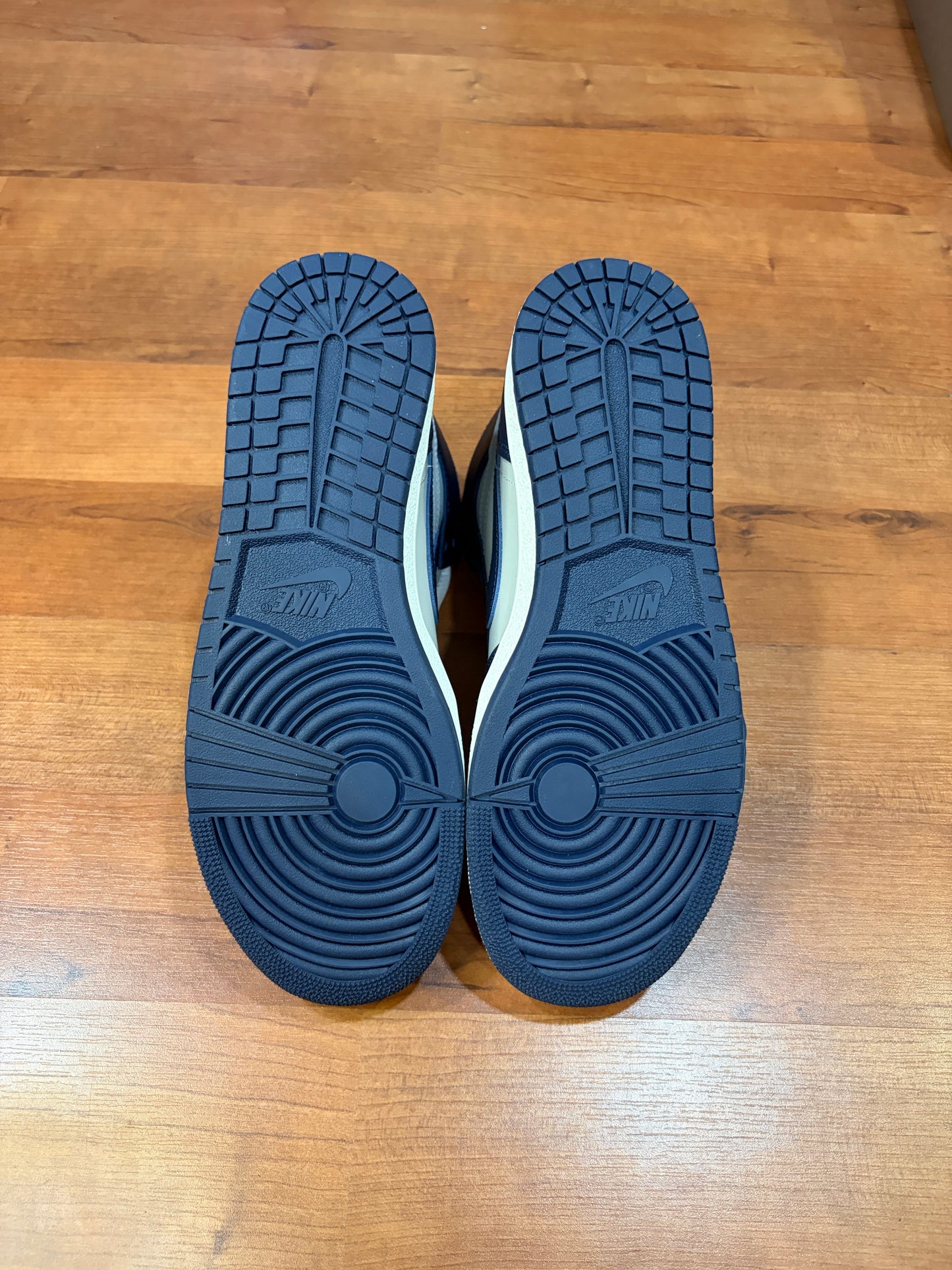 Jordan Retro 1 Georgetown 85’ (Brand New - 10M)