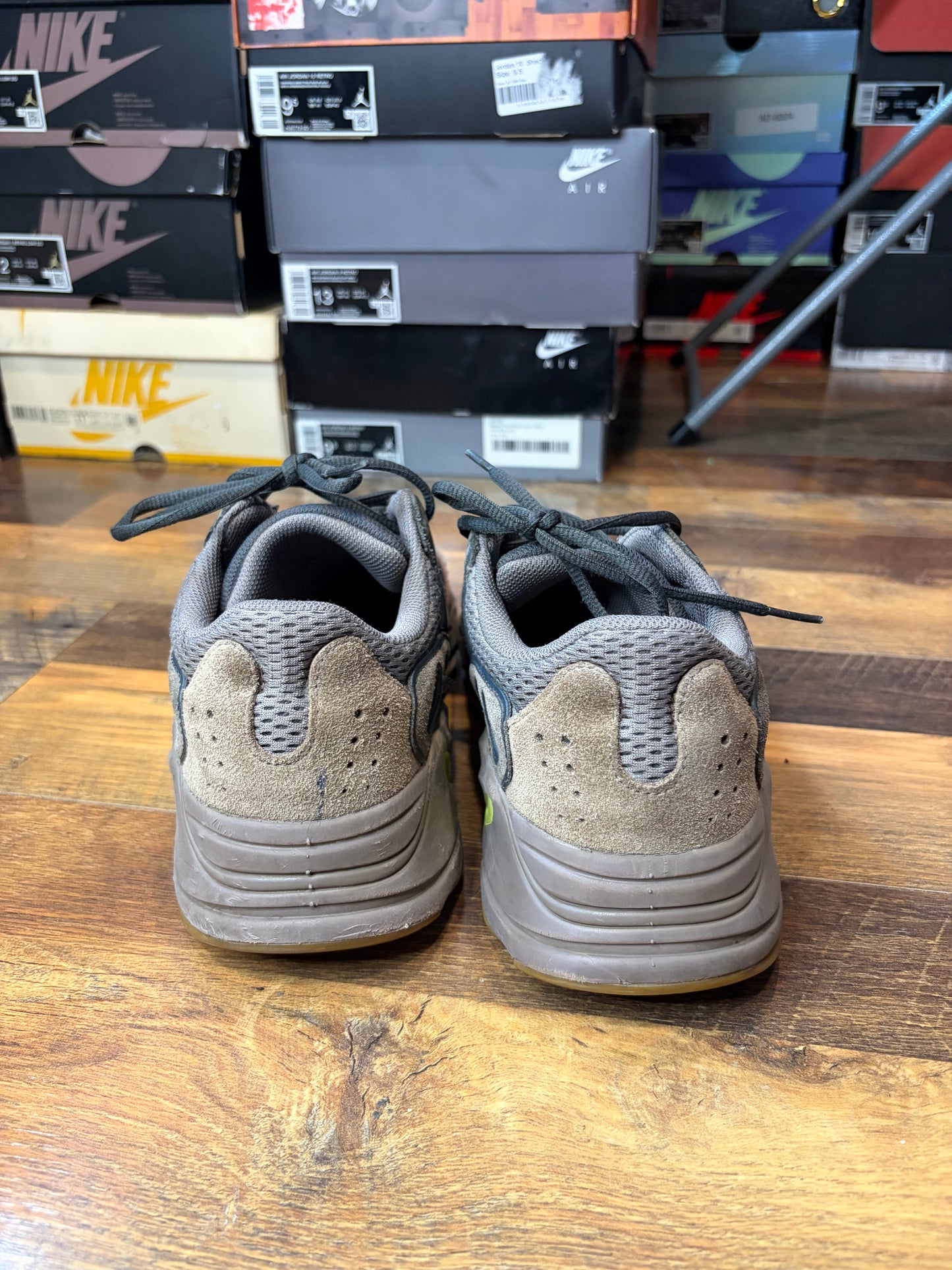 Adidas Yeezy 700 Muave (Size 10.5 Mens)