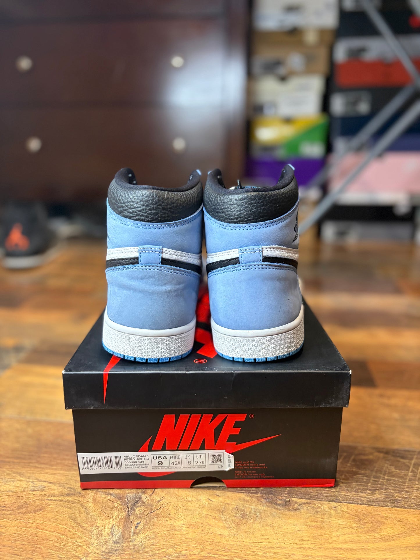 Jordan Retro 1 University Blue (Size 9 Mens)