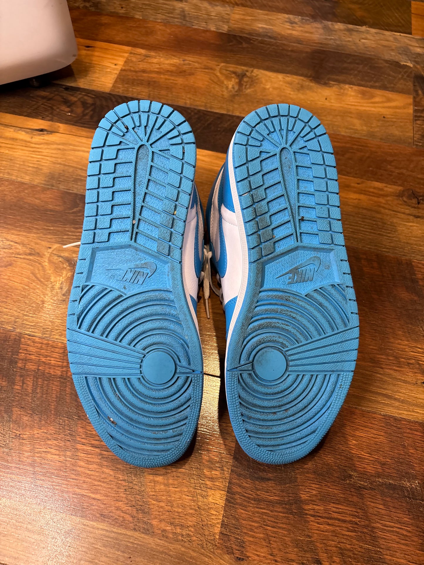 Jordan Retro 1 UNC 2015 (Size 11 Mens)