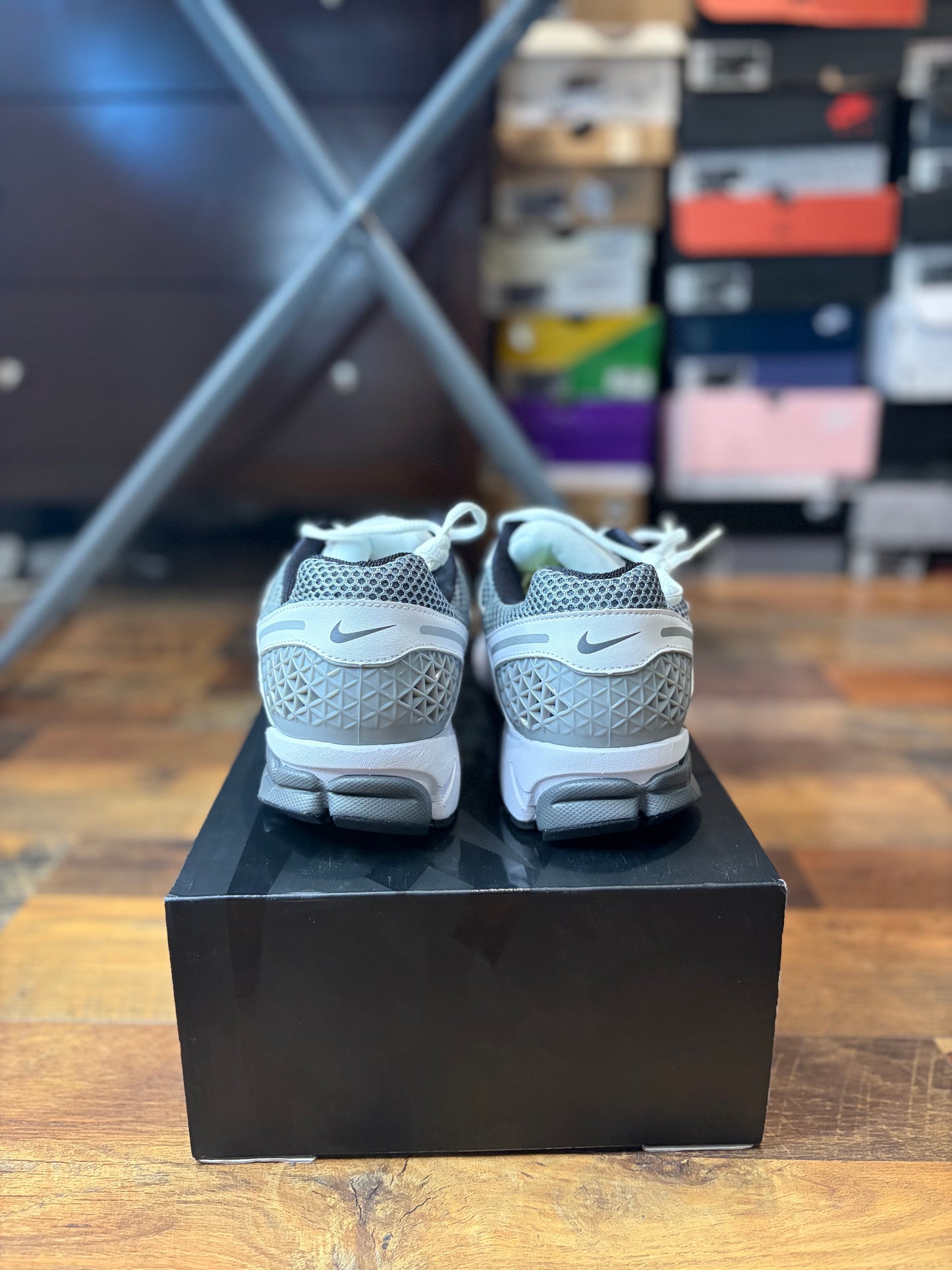 Nike Vomero 5 Dark Grey Black White (Brand New - Multiple Sizes)