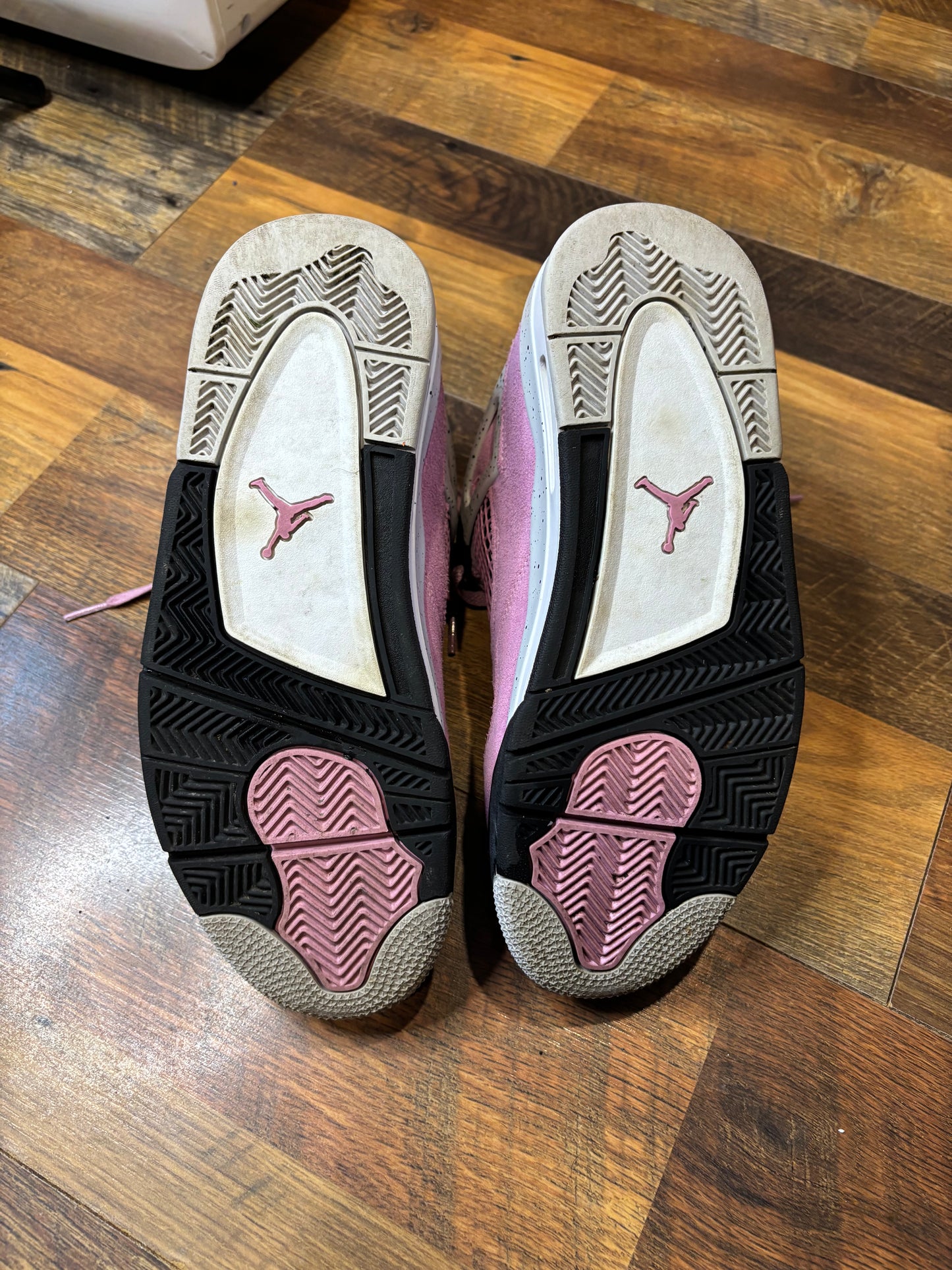 Jordan Retro 4 Pink Orchid (Size 9.5W / 8M)
