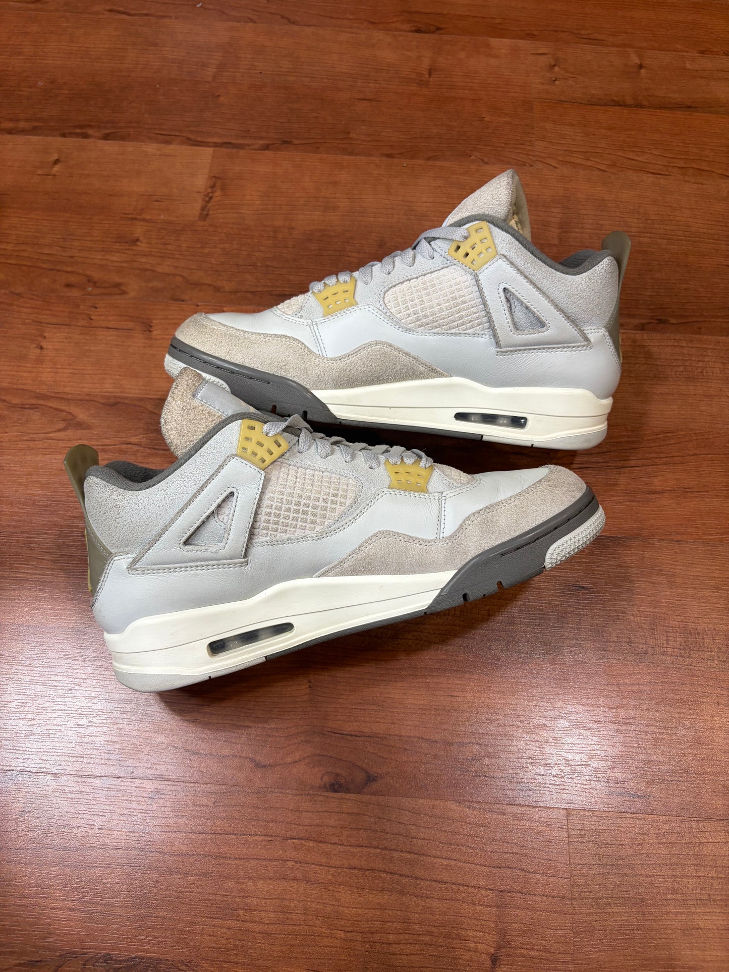 Jordan Retro 4 Craft (Size 11.5 Mens)