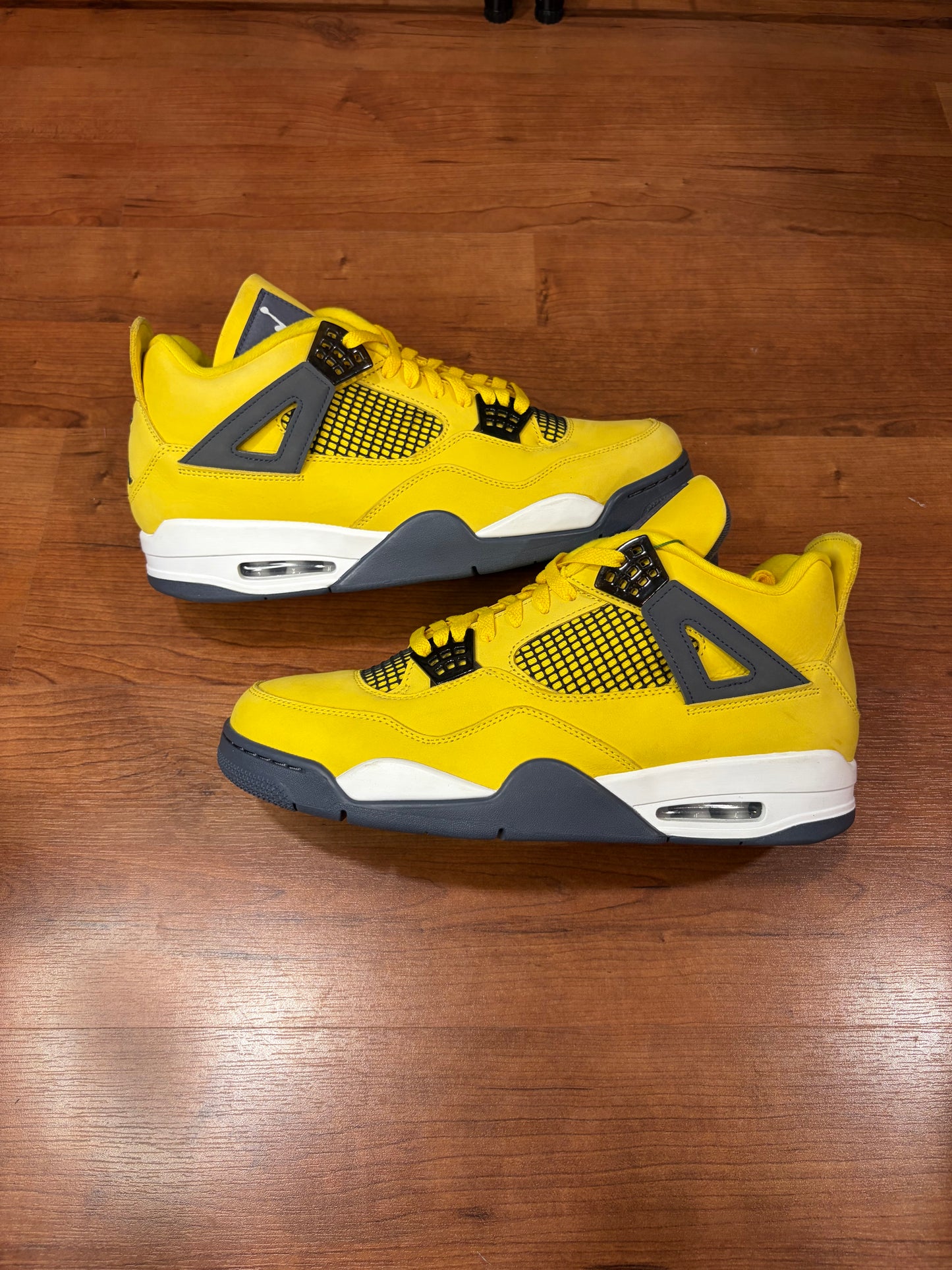 Jordan Retro 4 Lightning (Brand New / No Box - 13M)