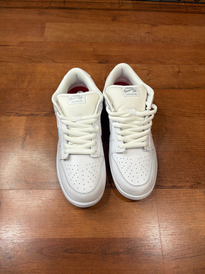 Nike Dunk Low SB Supreme Metallic Silver (Size 11 Mens)