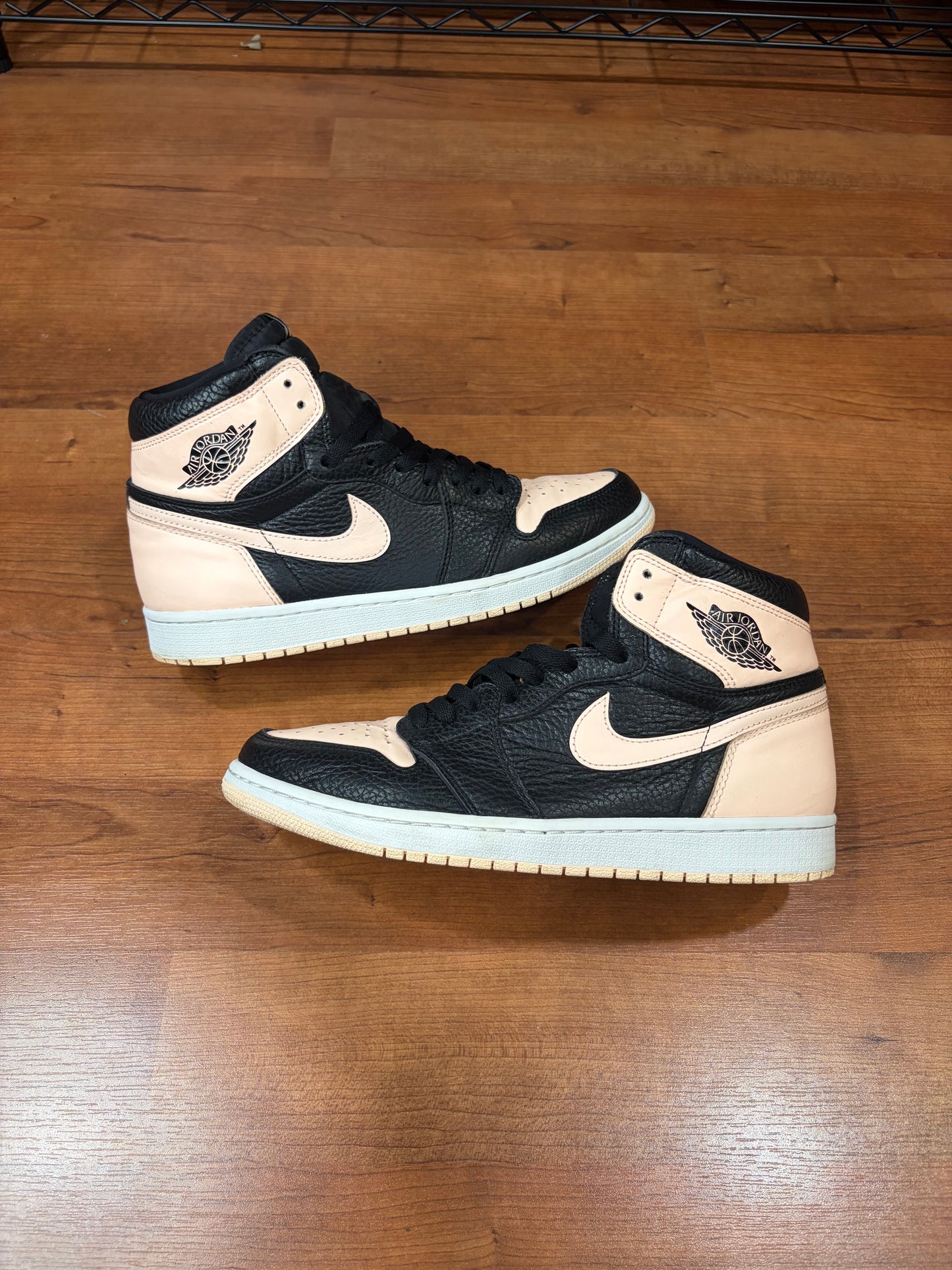 Jordan Retro 1 Crimson Tint (Size 10 Men’s)