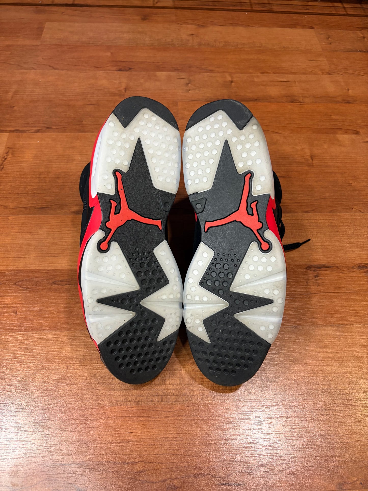 Jordan Retro 6 Infrared (Size 13 Mens)