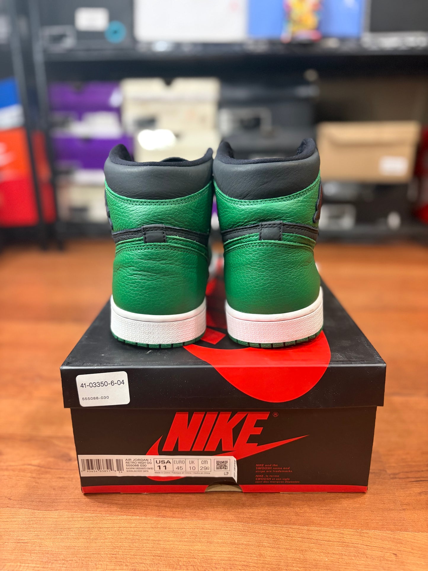 Jordan Retro 1 Pine Green (Size 11 Mens)