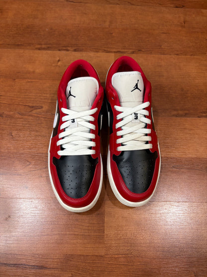 AJ1 Low Chicago Split (Size 11.5W / 10M)