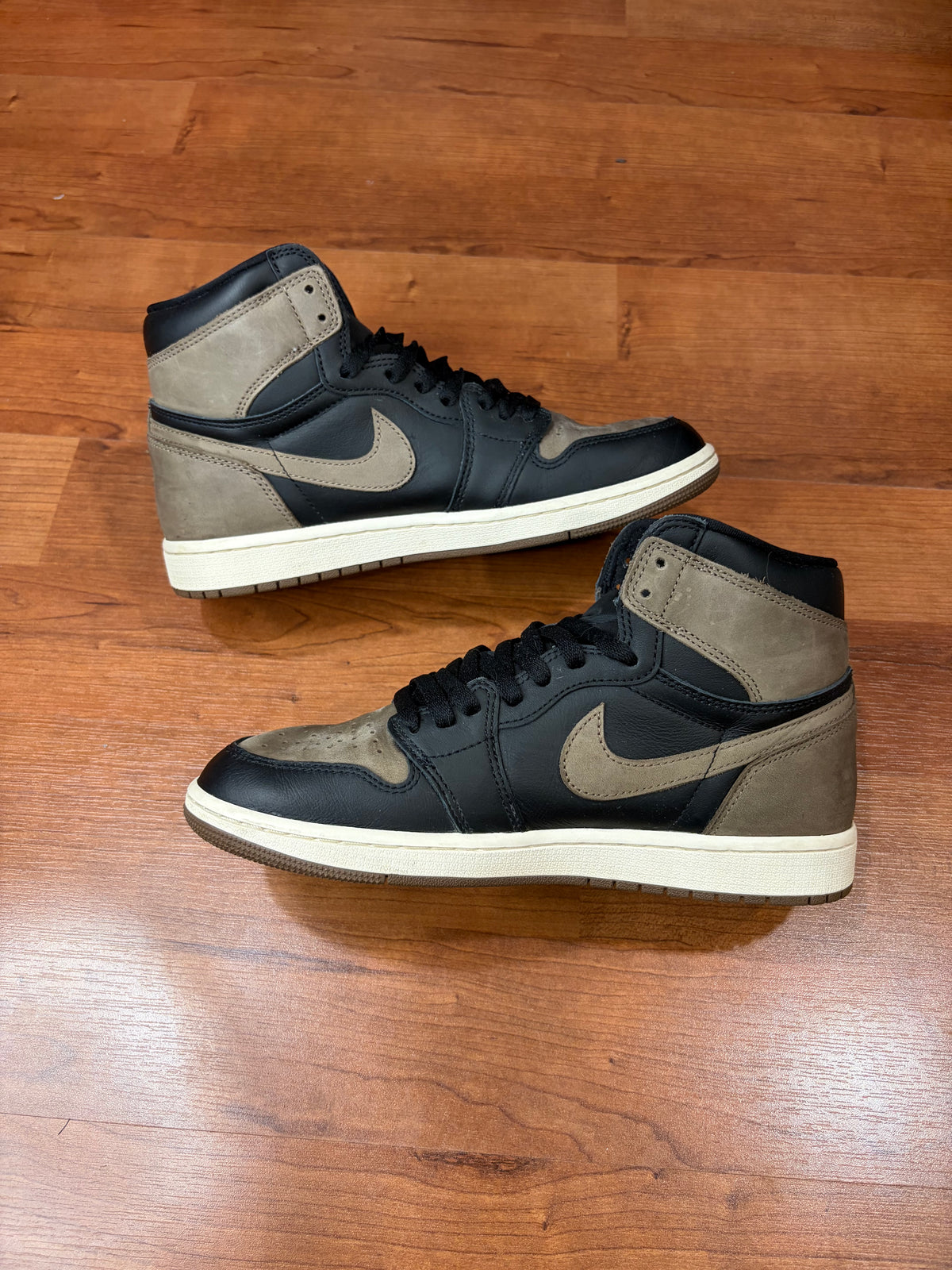 AJ1 Retro Palomino (Size 9 Mens)