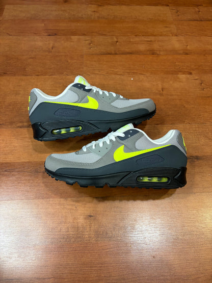 Nike Air Max 90 Neon (Brand New / No Box - 11M)
