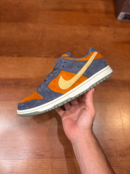 Nike Dunk Low SB Light Carbon Monarch (Brand New - 11M)
