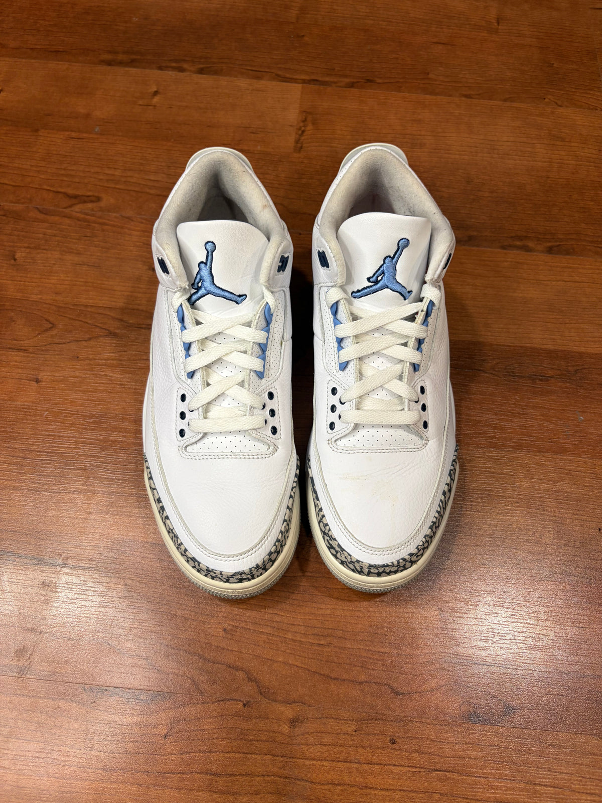 AJ3 Retro UNC (Size 9.5 Mens)