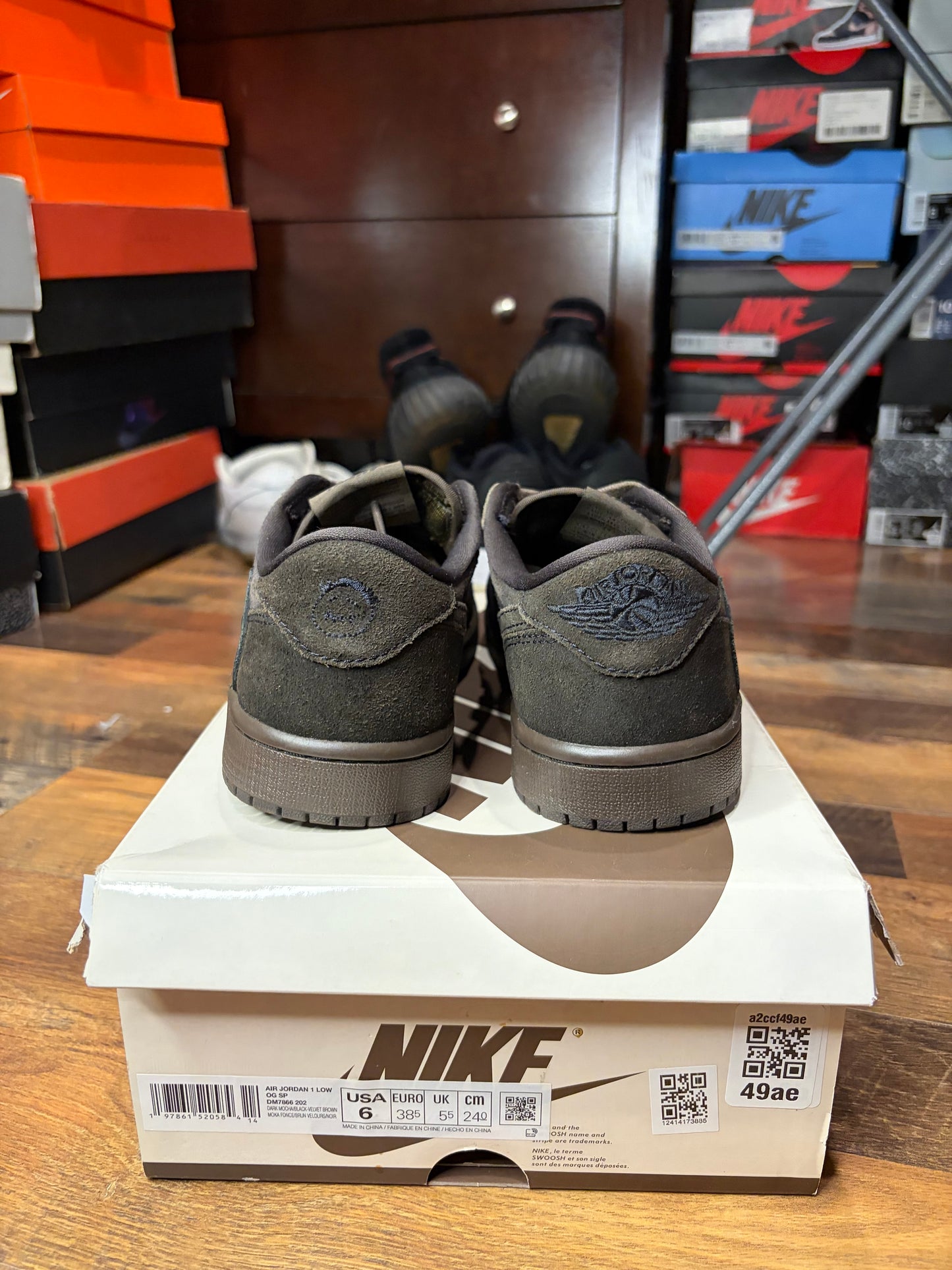 Jordan Retro 1 Low Travis Scott Velvet Brown (Size 6 Men’s)