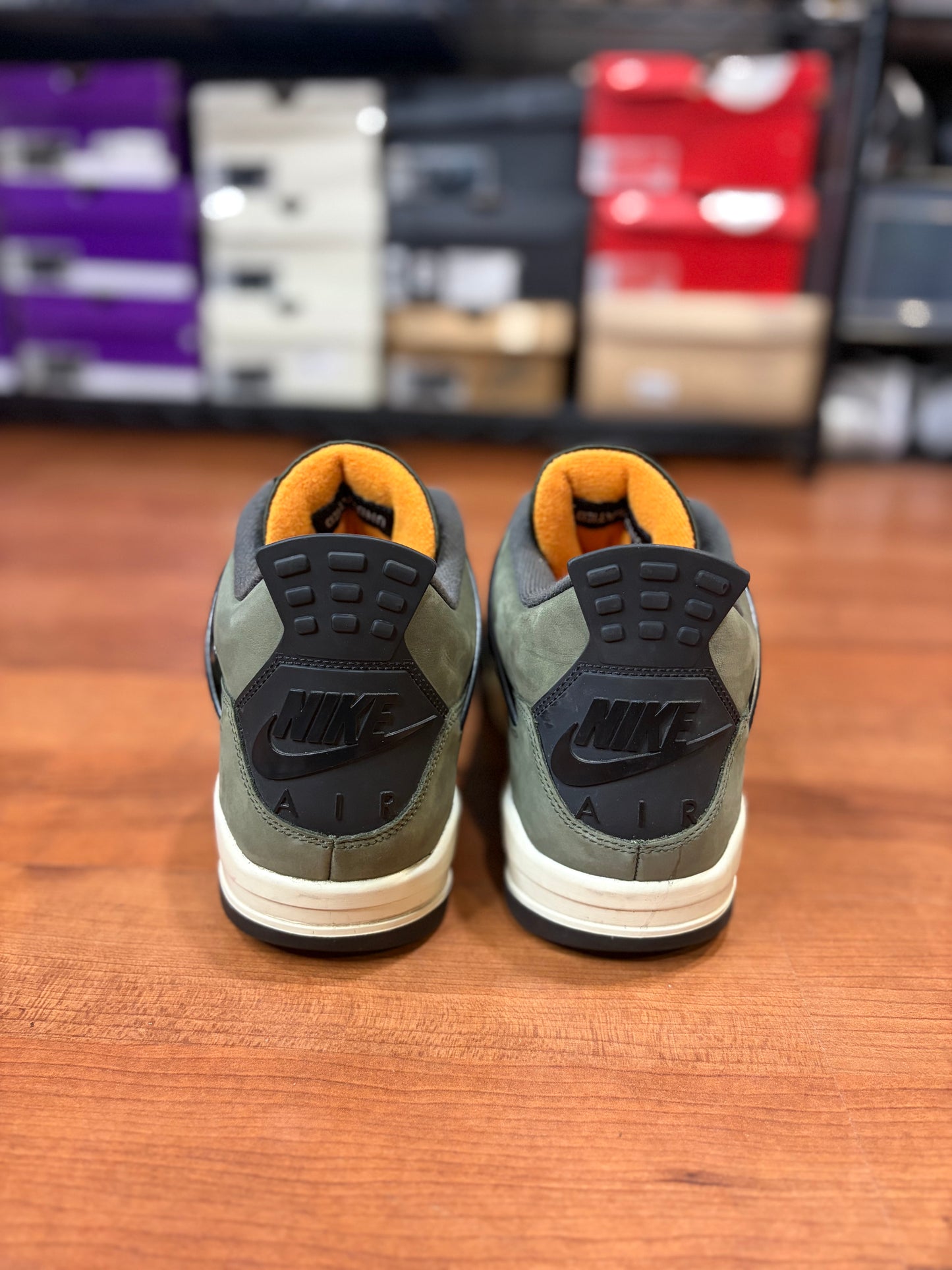 Jordan Retro 4 Undefeated (Size 13 Mens)