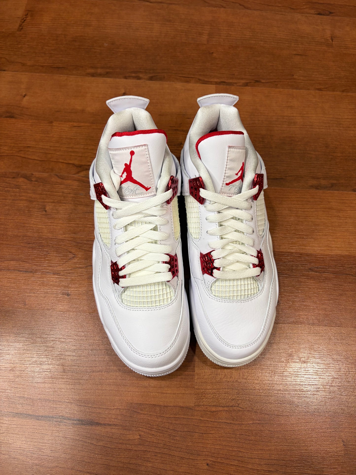 Jordan Retro 4 Red Metallic (Brand New - 8.5M)