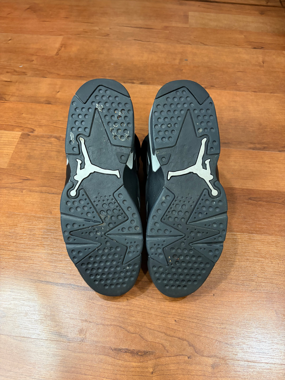 AJ6 Retro Cap & Gown (Size 10 Mens)