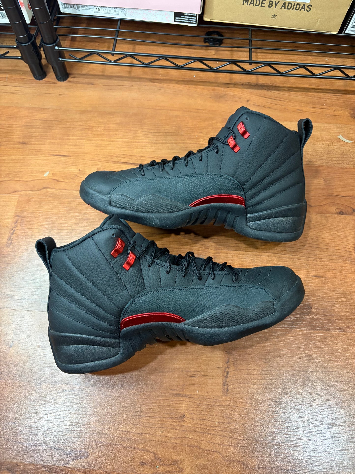 Jordan Retro 12 Bloodline (Size 12 Mens)