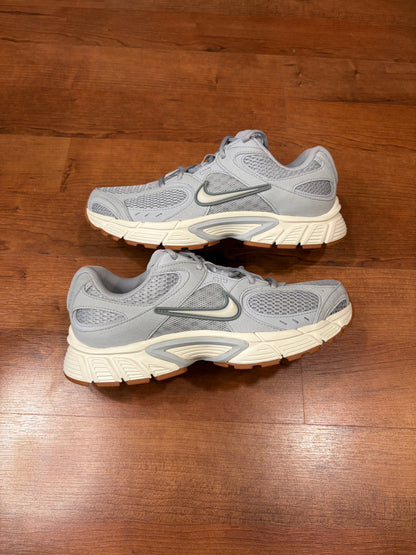 Nike v5 RNR Wolf Grey (DS No Box - Size 8M)