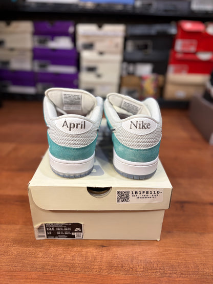 Nike Dunk Low SB April (Brand New - 10.5M)