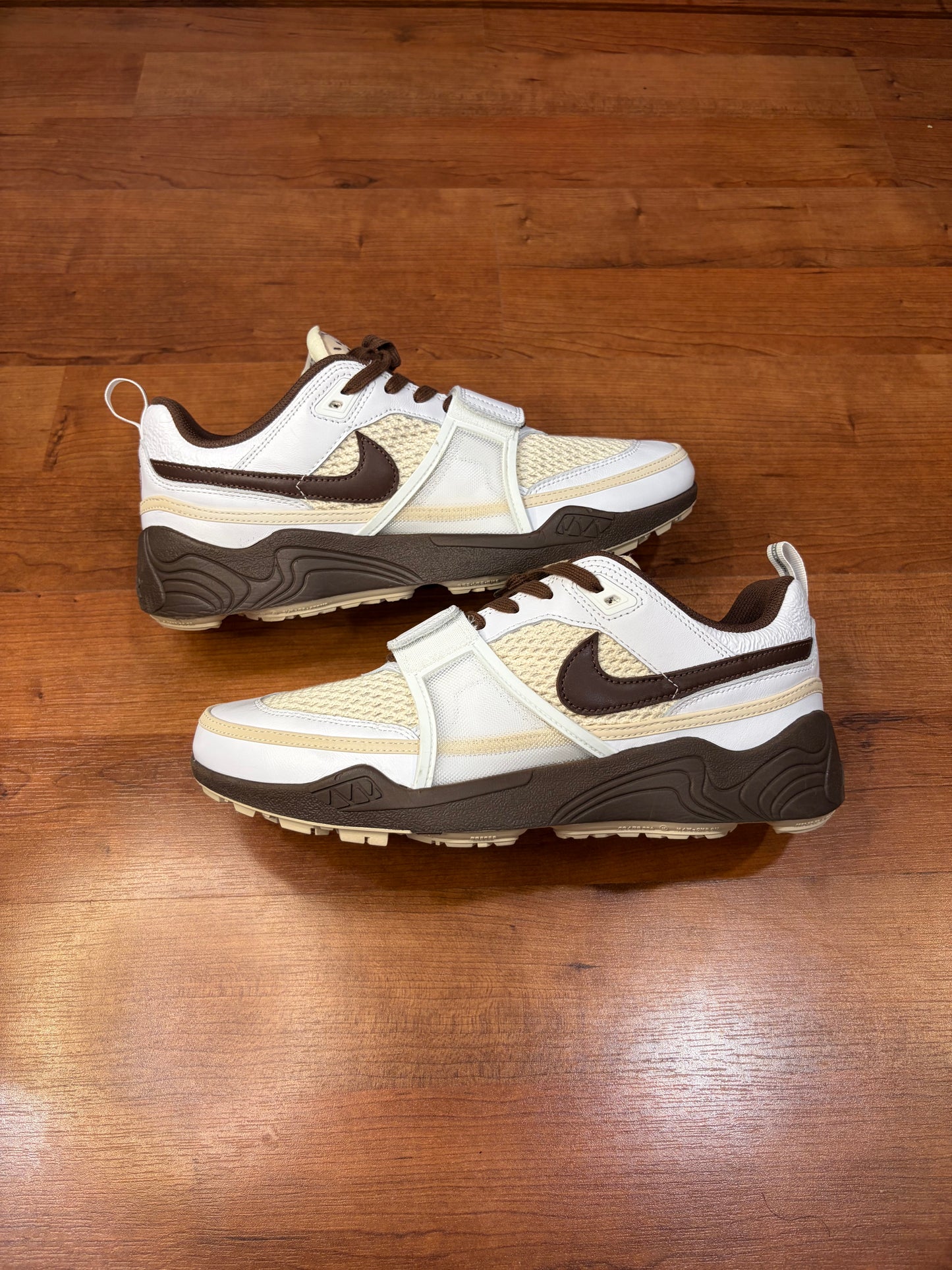 Nike Zoom Field Jaxx Travis Scott Chocolate (Size 11.5 Mens)