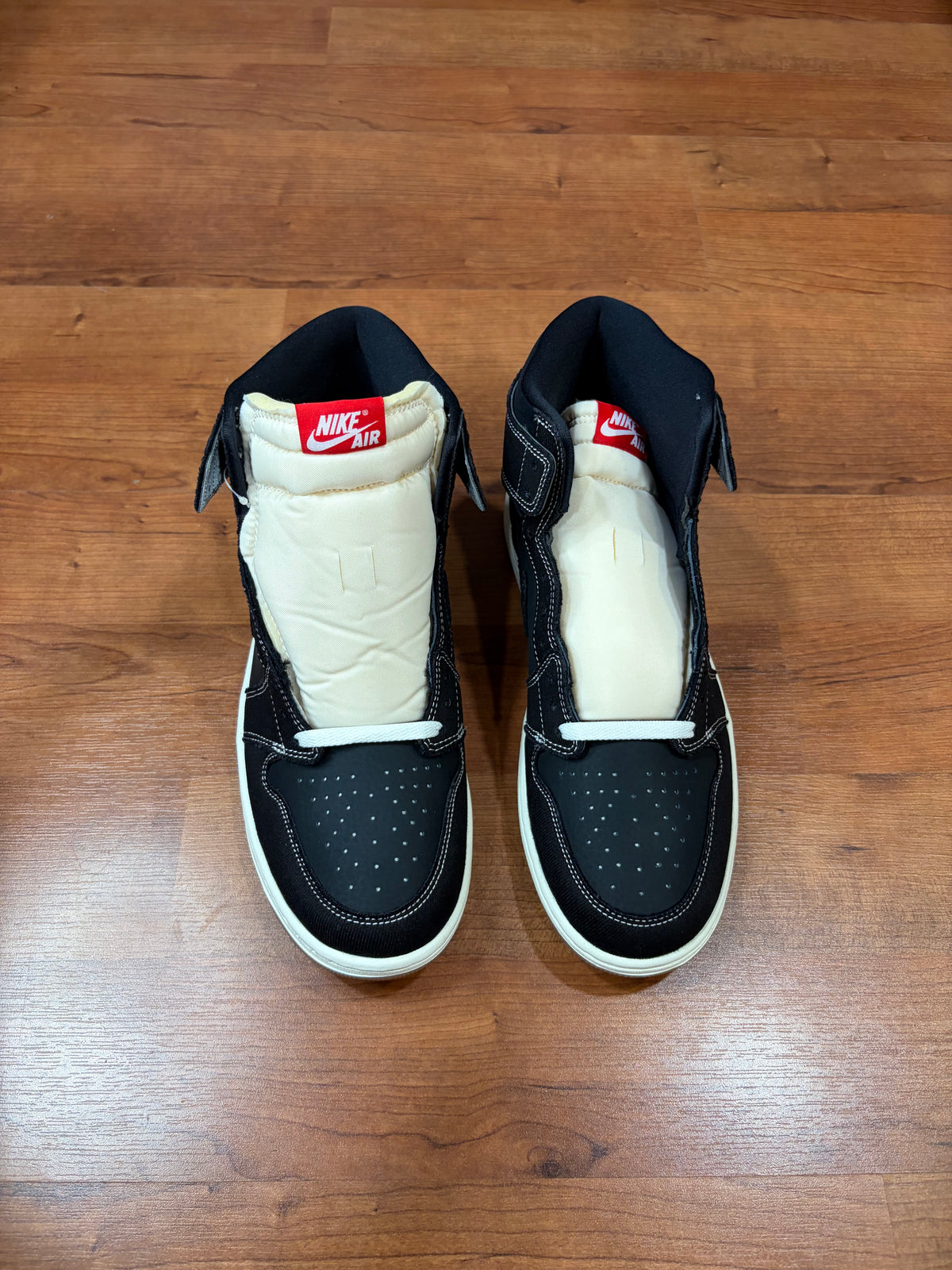 Jordan Retro 1 Flight Club (Brand New - 11.5M)