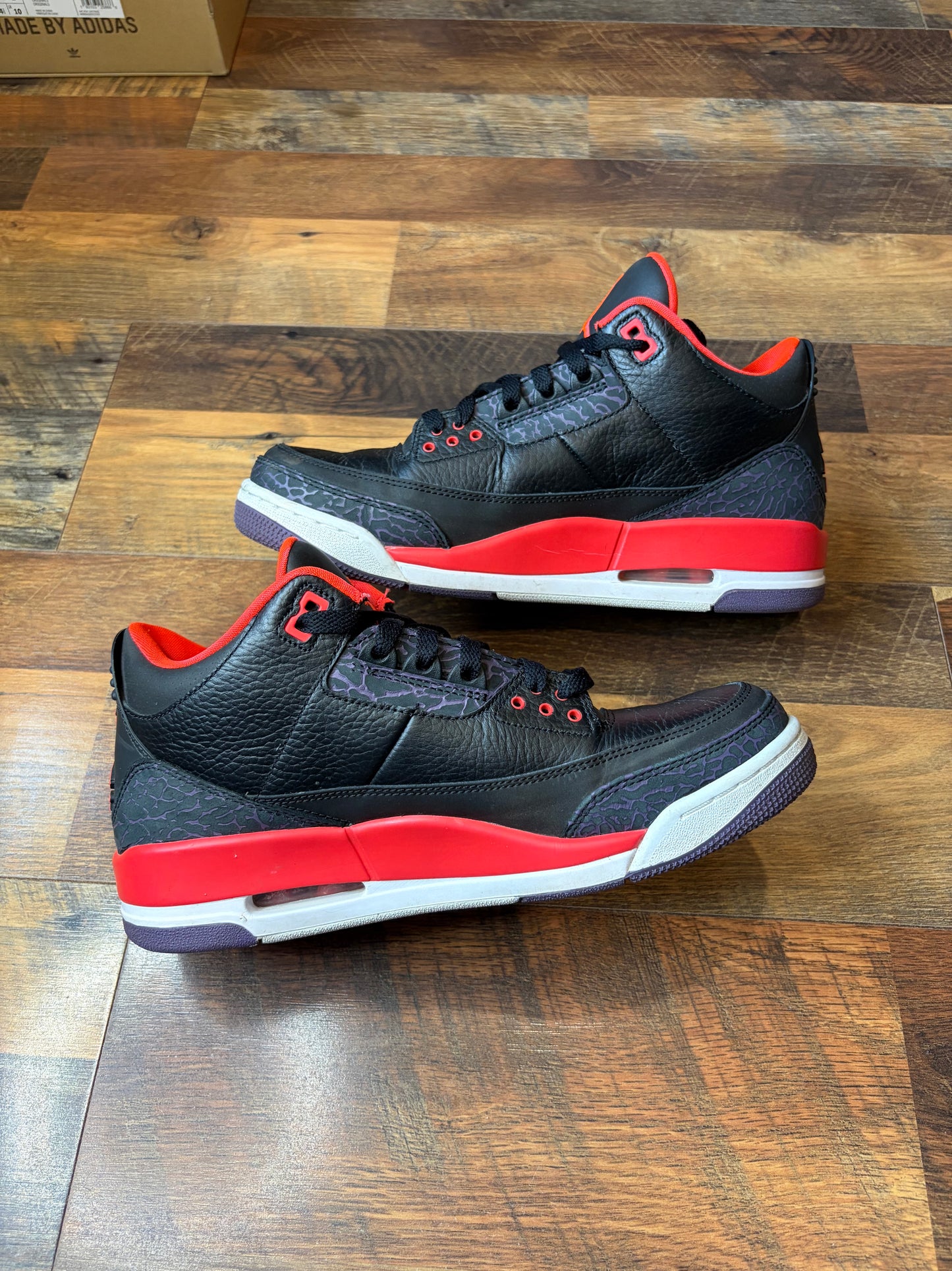 Jordan Retro 3 Crimson (Size 9.5 Mens)