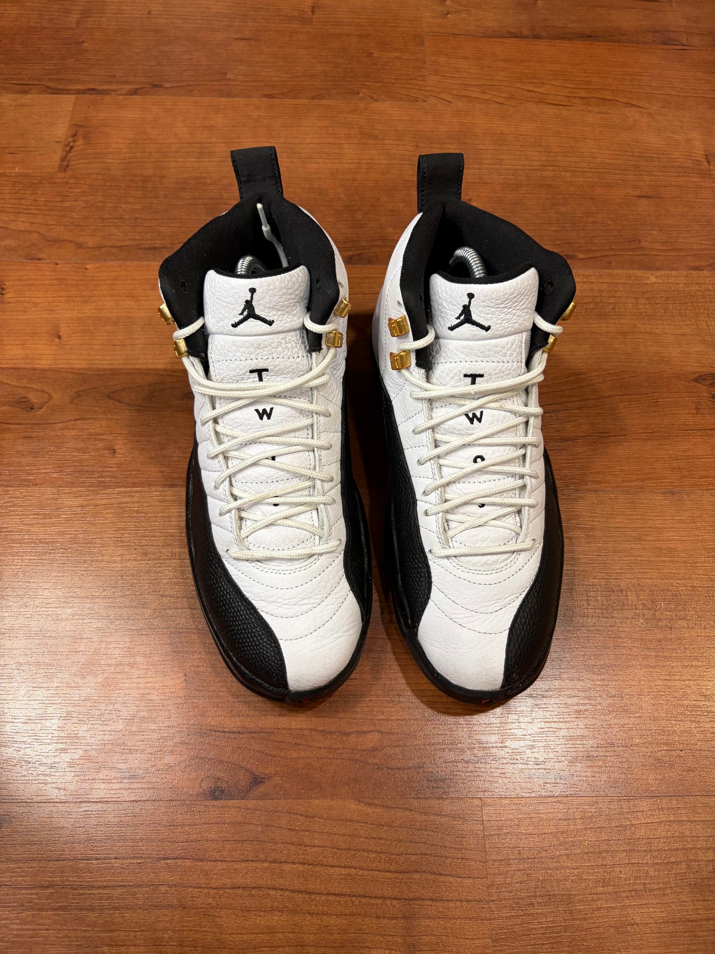 Jordan Retro 12 Taxi (Size 8.5 Mens)