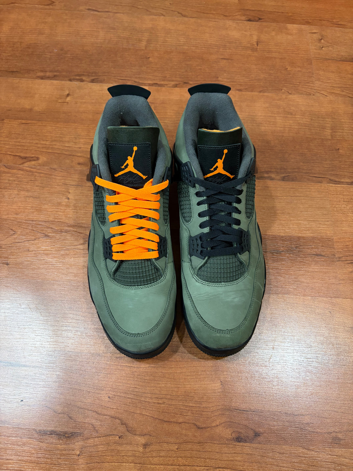 AJ4 Retro Undefeated (Size 14 Mens)