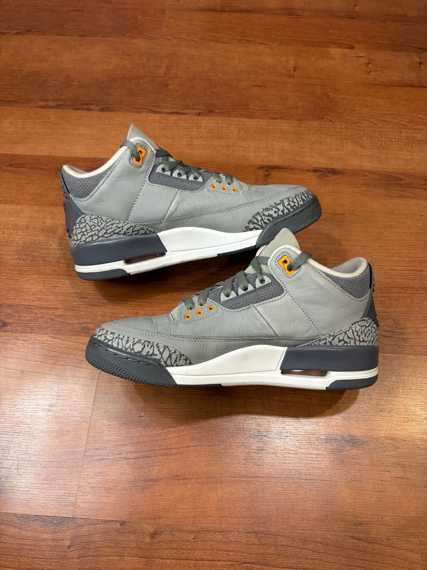 Jordan Retro 3 Cool Grey (Size 9 Mens)