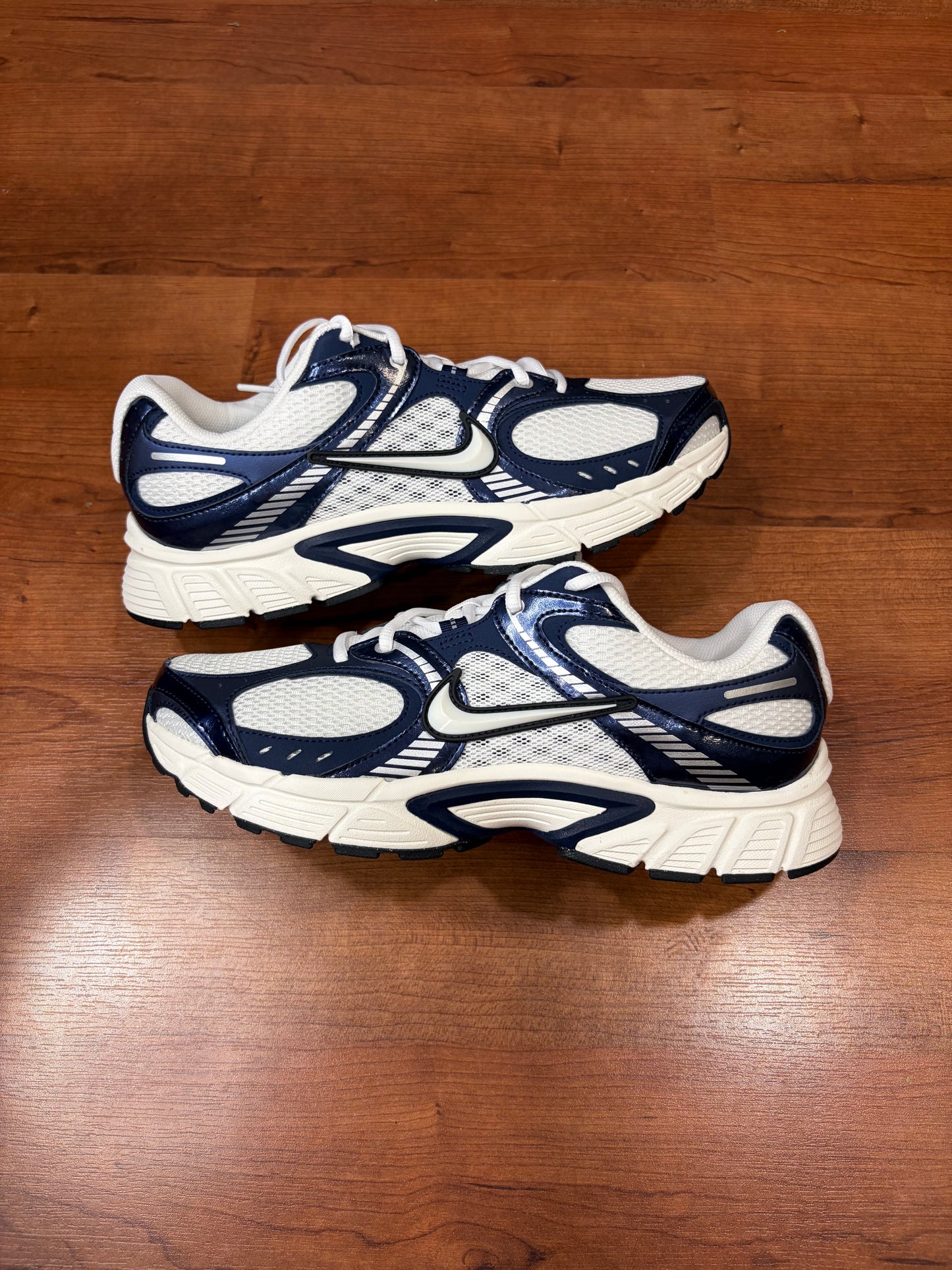 Nike V5 RNR Midnight Navy (Brand New - Mens Sizes)