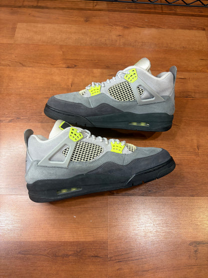 Jordan Retro 4 Neon (Size 11 Mens)
