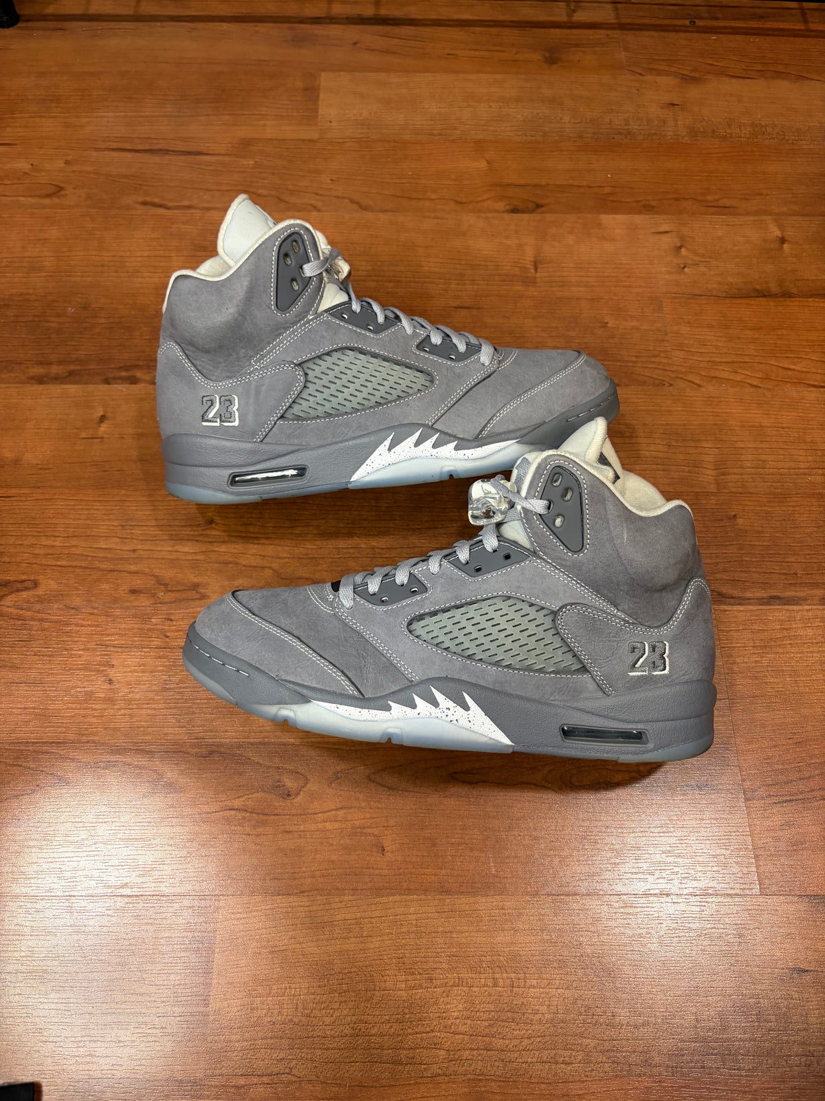 AJ5 Retro Wolf Grey (Size 12 Mens)