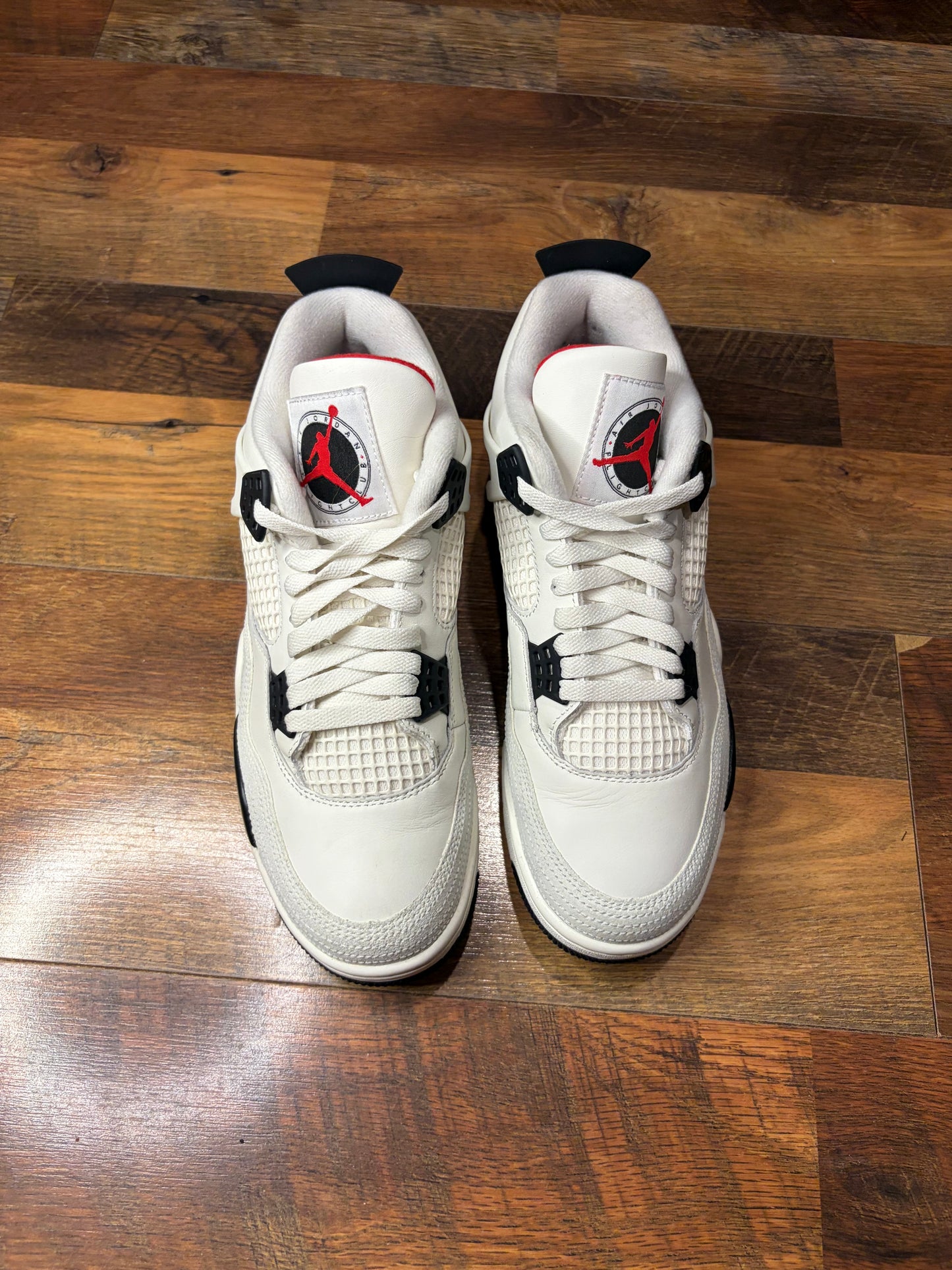 Jordan Retro 4 Flight Club (Size 9 Mens)