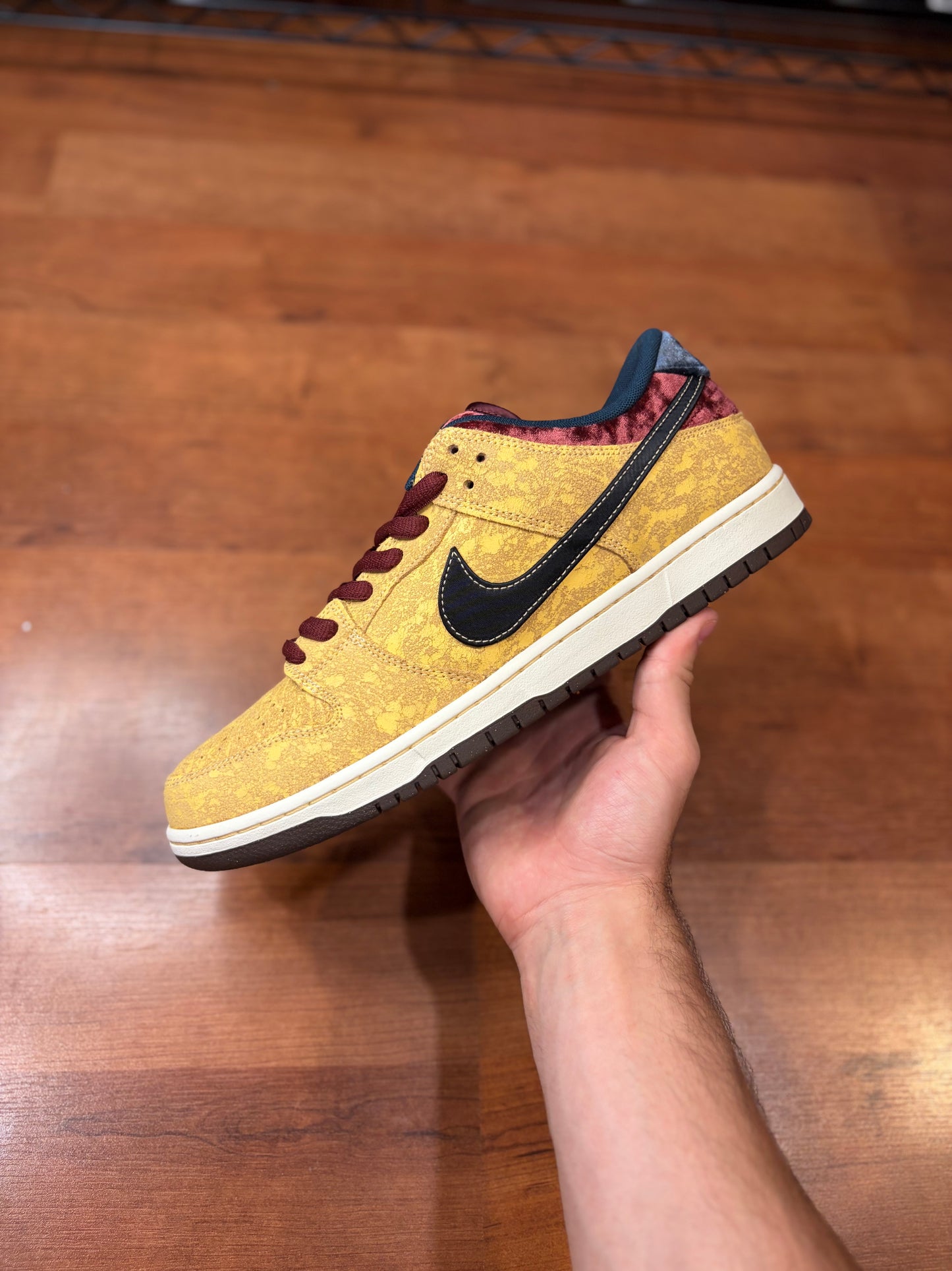 Nike Dunk Low City of Cinema (Brand New - 12M)