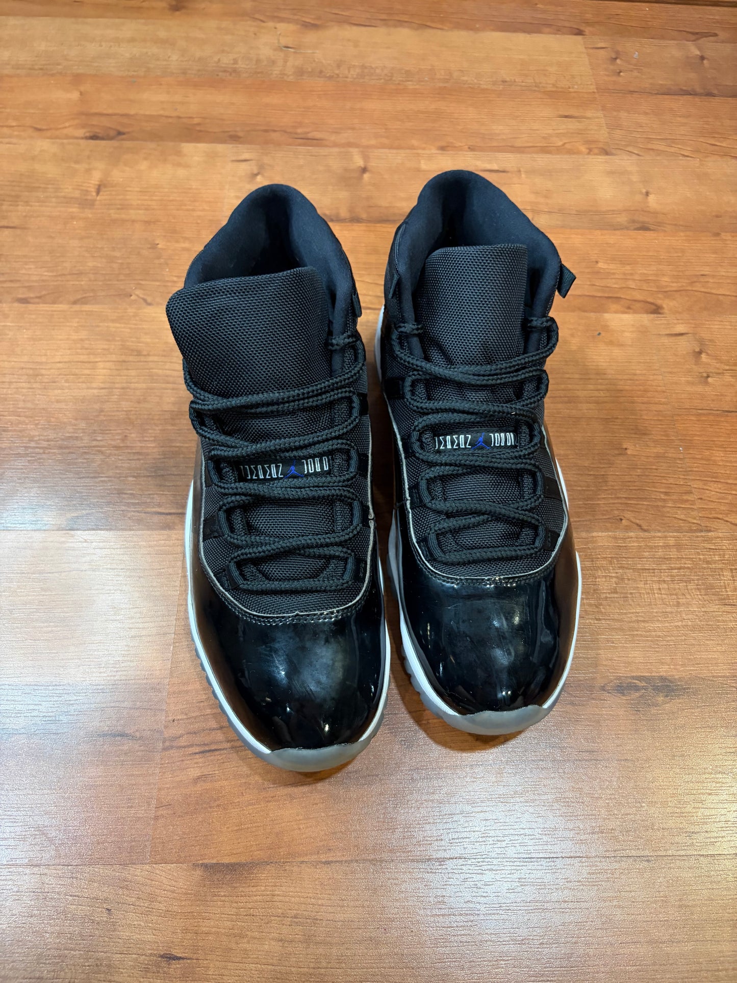 Jordan Retro 11 Space Jam (Size 11 Mens)