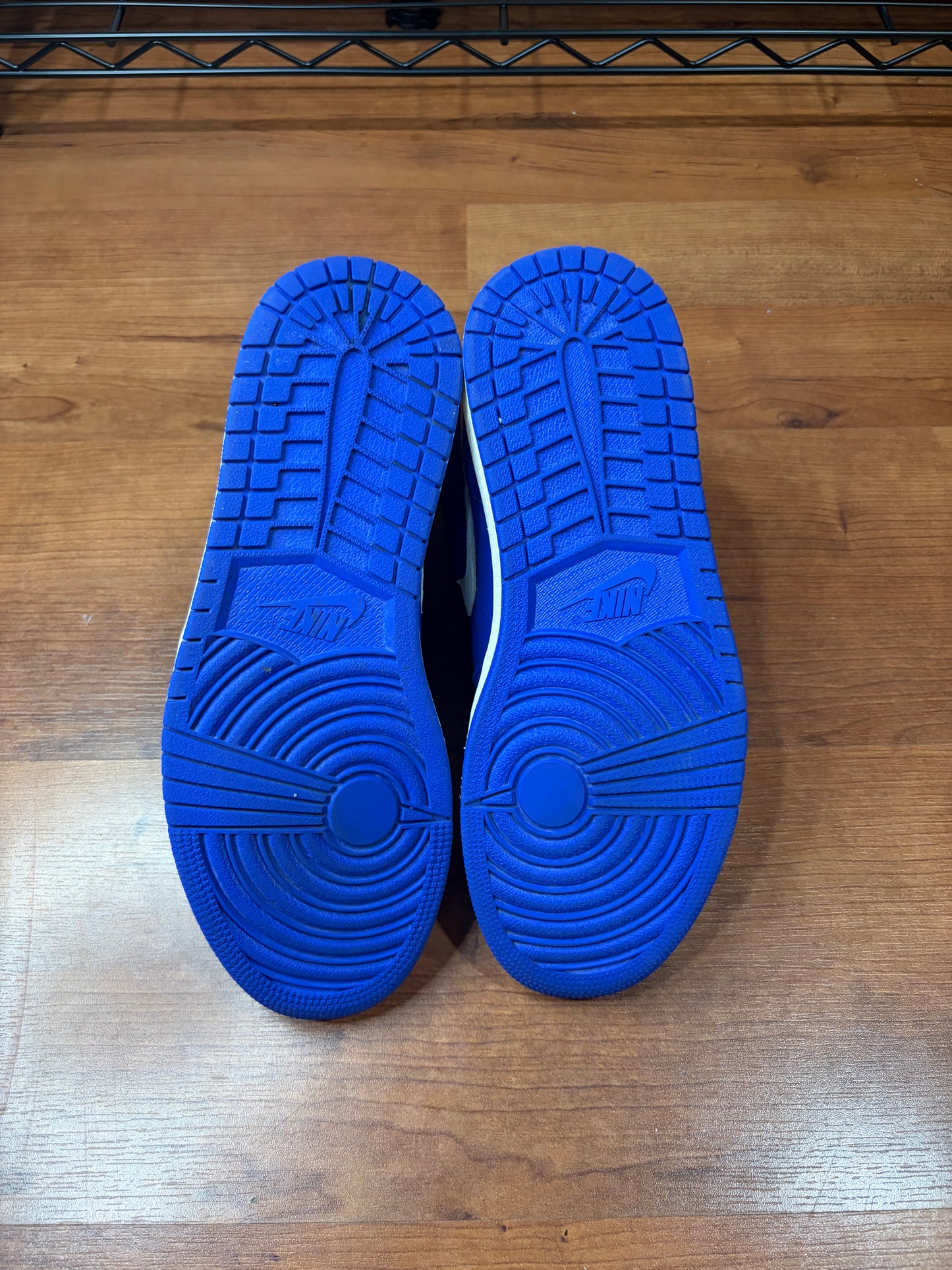 Jordan Retro 1 Hyper Royal (Size 9 Mens)