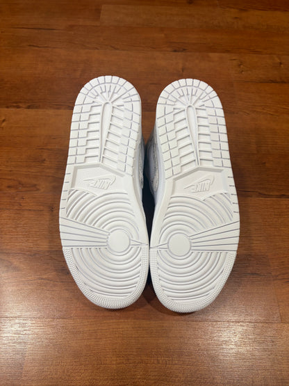AJ1 Mid Distressed White Silver (DS - Mens Sizes)