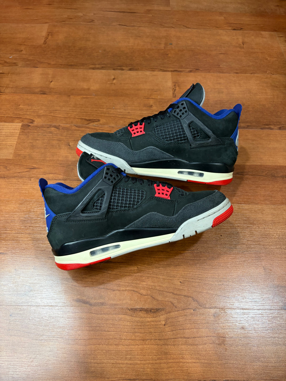 AJ4 Retro Rare Air (Size 8.5 Mens)