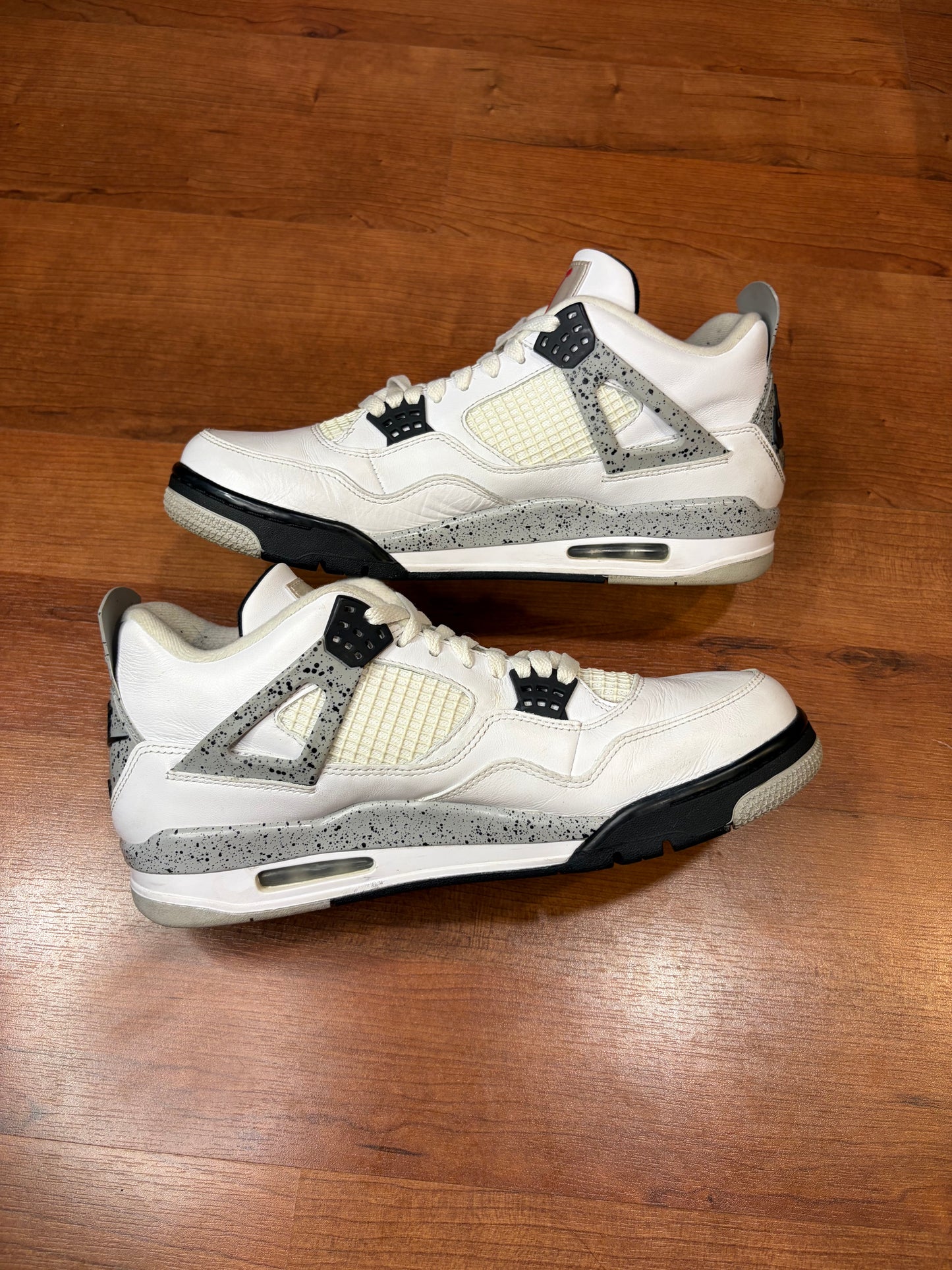 Jordan Retro 4 White Cement 2016 (Size 11.5 Mens)